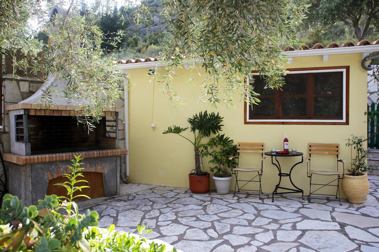 Áyios Nikítas Nikolas Studios מראה חיצוני תמונה